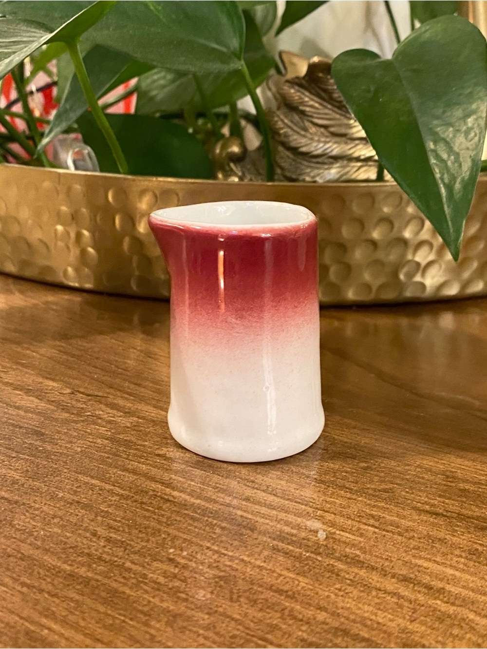 VTG Restaurant Ware Individual Ceramic Creamer w Gradient Ombré Pink Red White